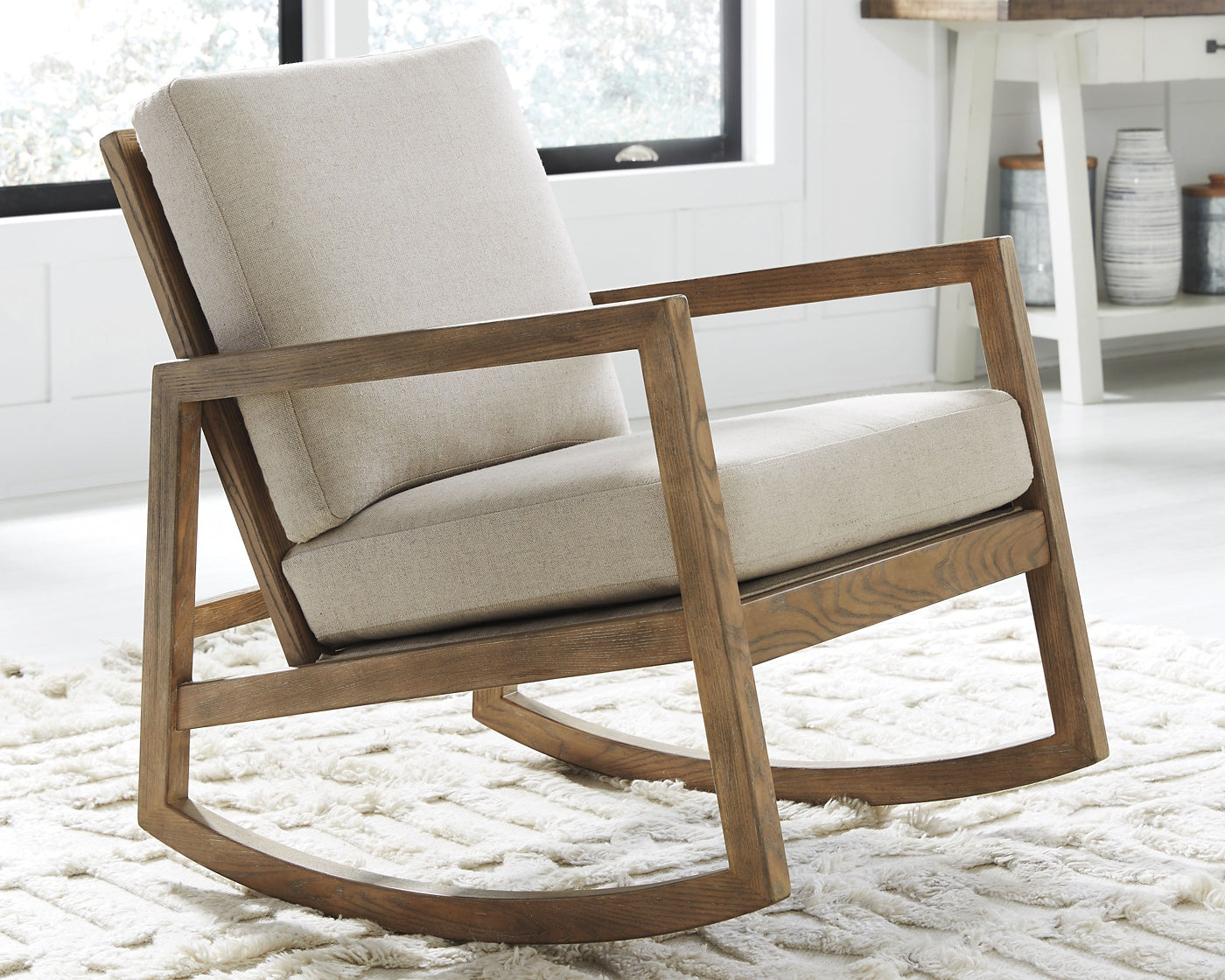 Novelda Accent Chair