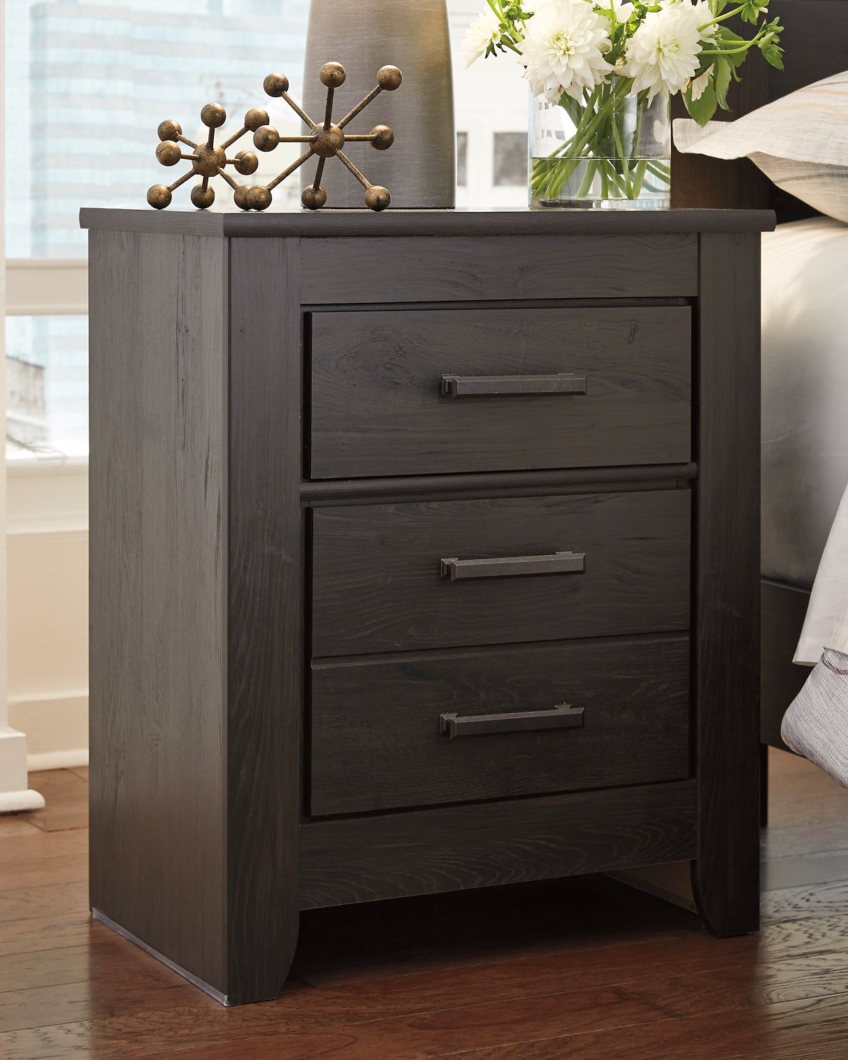 Brinxton Full Panel Bed with Nightstand