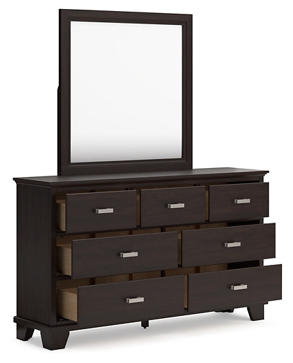 Covetown Full Panel Bed with Mirrored Dresser, Chest and 2 Nightstands