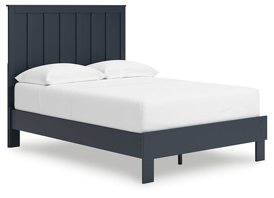 Simmenfort Full Platform Bed