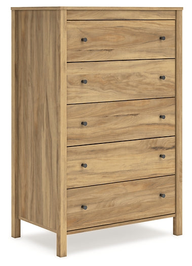 Bermacy Full Panel Headboard with Dresser, Chest and Nightstand